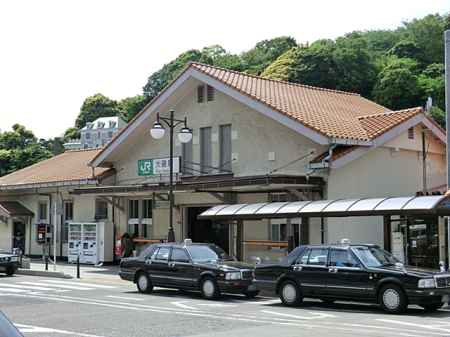 周辺環境 駅 3600m ＪＲ東海道本線「大磯」駅