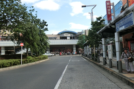 周辺環境 駅 2100m 西武新宿線「田無」駅