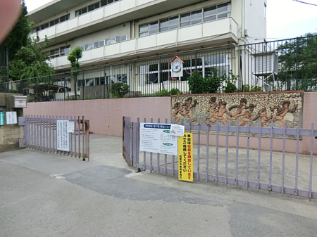 周辺環境 小学校 800m 西東京市立谷戸第二小学校