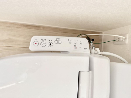 その他内観 設備■温水洗浄で快適、清潔感が保たれるシャワートイレ