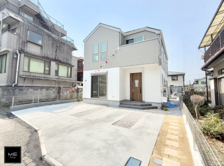 現地外観写真 外観■暮らしを豊かにする充実した仕様設備で快適に