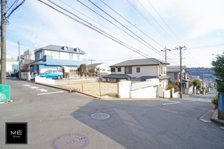現地外観写真 外観■優雅なラインが、毎日を引き立てます