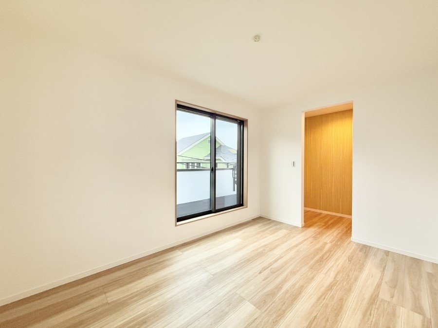 �q������ �������Ƌ�⃌�C�A�E�g�����R�ɔz�u�ł��邽�ߎg�����肪�ǂ����K�ɉ߂����܂�