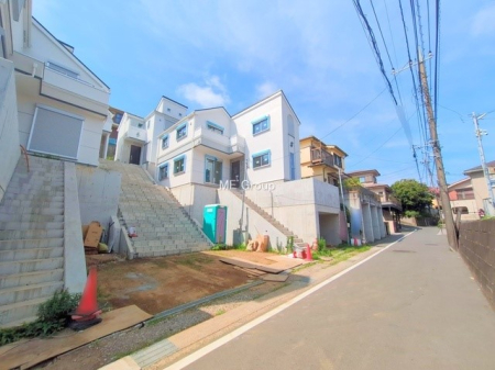 周辺環境 駅 1200m ブルーライン「上永谷」駅