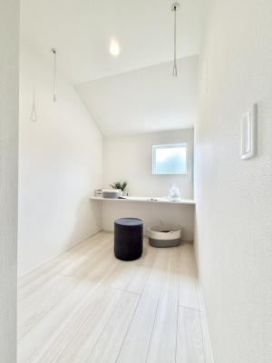 その他内観 内装■落ち着いた色合いのお部屋で穏やかな時間を楽しめます