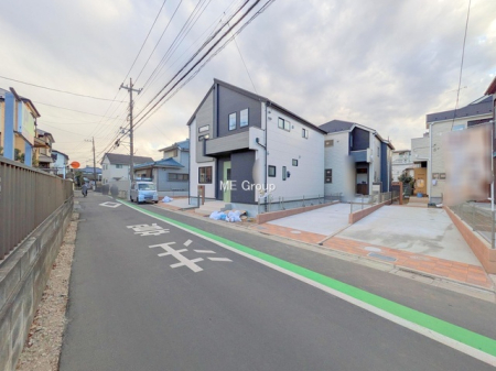 現地外観写真 外観■優雅なラインが、毎日を引き立てます