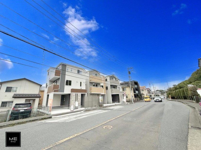 nOώʐ^ OρV炵n܂ꏊŁAƑJ[߂