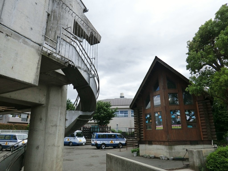 周辺環境 幼稚園・保育園 300m 富士見が丘幼稚園