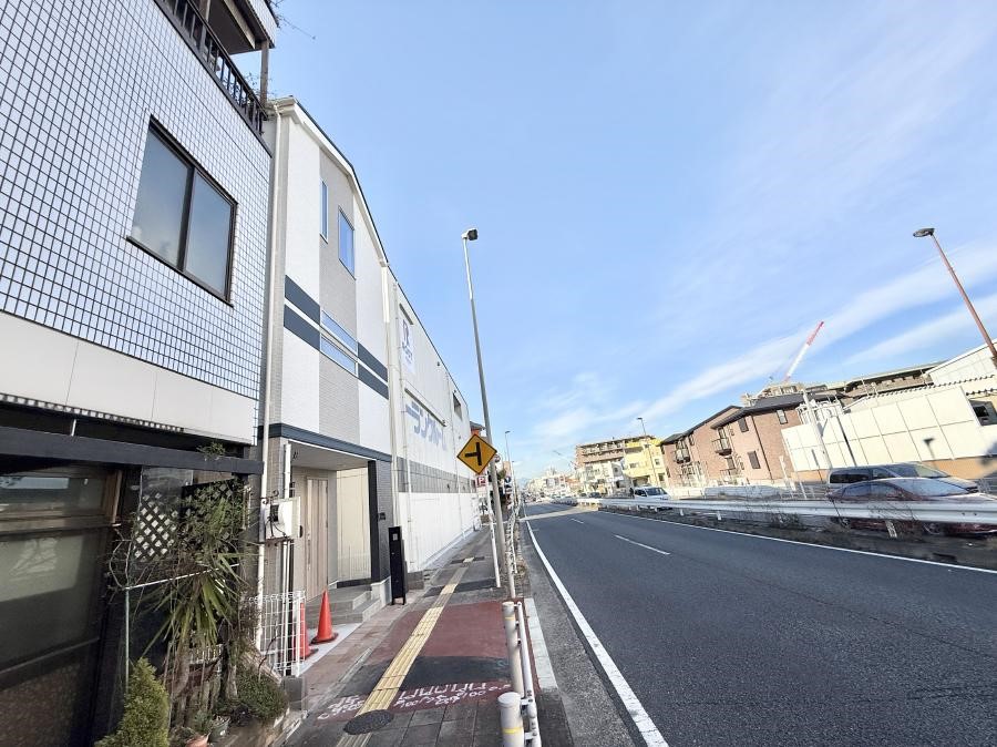 ���n�O�ώʐ^ �O�ρ��V������炵���n�܂�ꏊ�ŁA�Ƒ����J��[�߂�