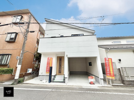 現地外観写真 外観■暮らしを彩る充実した設備仕様が備わった住まい