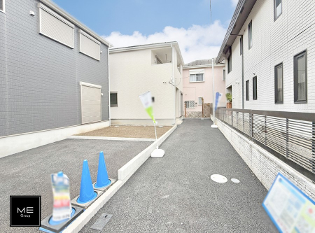 現地外観写真 外観■家族みんなが笑顔で過ごせる、安心感のある住まい