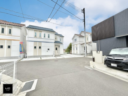 現地外観写真 外観■この道を歩けば、毎日が少し特別になる