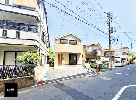 現地外観写真 外観■家族みんなが笑顔で過ごせる、安心感のある住まい