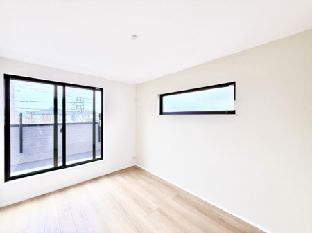 その他内観 内装■落ち着いた色合いのお部屋で穏やかな時間を楽しめます