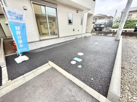  外観■自宅にカースペースがあると助かります