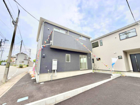 現地外観写真 外観■暮らしを彩る充実した設備仕様が備わった住まい