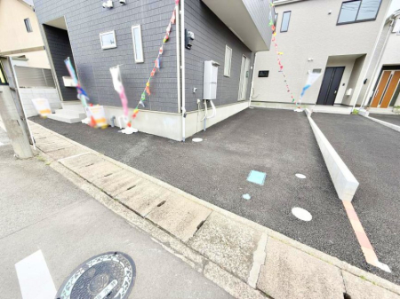  外観■快適な駐車スペースで安心