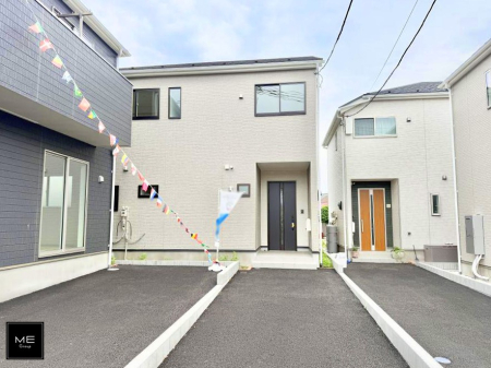 現地外観写真 外観■暮らしを彩る充実した設備仕様が備わった住まい