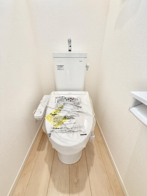 トイレ 内装■毎日使う場所だからこそ、清潔感溢れる空間