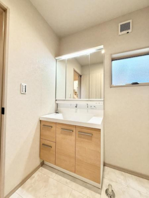 ���ʑ�E���ʏ� ���������邢���ʏ��͖����̎��������y�����ł����Ⴂ�����ł���