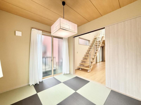 �q������ �������v���C�x�[�g��ԂƂ��ĐÂ��ŗ�������������񋟂��Ă���܂�