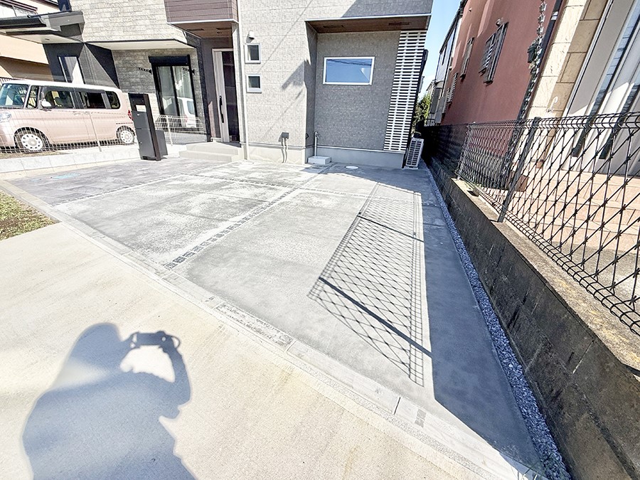  �O�ρ��J�[�X�y�[�X�L