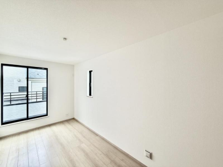 その他内観 内装■落ち着いた色合いのお部屋で穏やかな時間を楽しめます