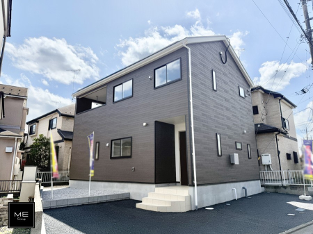 現地外観写真 外観■暮らしを彩る充実した設備仕様が備わった住まい