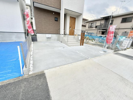  外観■快適な駐車スペースで安心
