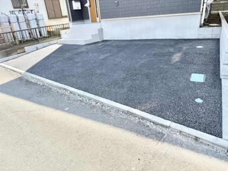  外観■快適な駐車スペースで安心