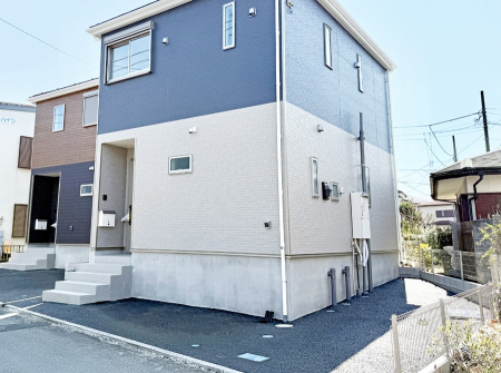  外観■快適な駐車スペースで安心