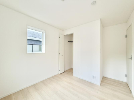 その他内観 内装■落ち着いた色合いのお部屋で穏やかな時間を楽しめます