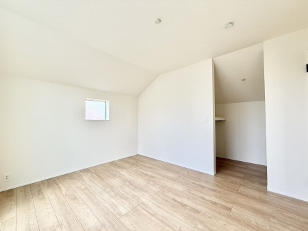 その他内観 内装■落ち着いた色合いのお部屋で穏やかな時間を楽しめます