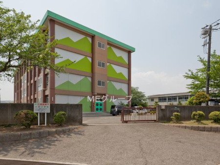 周辺環境 小学校 605m 寒川町立小谷小学校