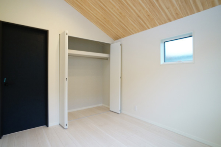 子供部屋 内装■プライベート空間として静かで落ち着いた環境を提供してくれます
