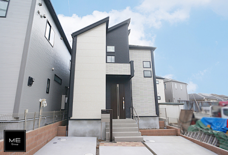 現地外観写真 外観■暮らしを彩る充実した設備仕様が備わった住まい
