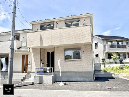 現地外観写真 外観■家族みんなが笑顔で過ごせる、安心感のある住まい