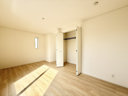 子供部屋 内装■プライベート空間として静かで落ち着いた環境を提供してくれます