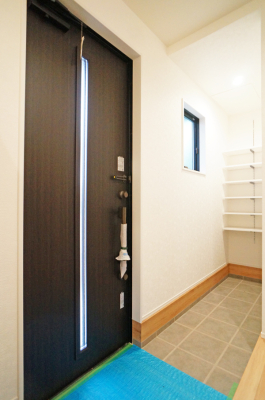 玄関 内装■玄関はお家の顔！おしゃれな玄関でお客様をお迎え！