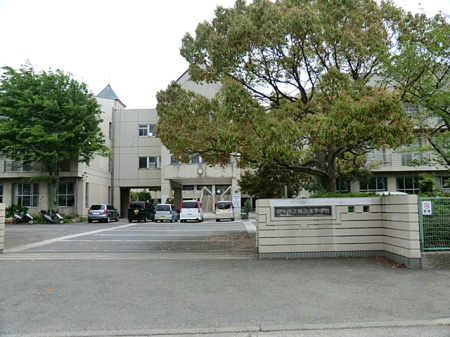 周辺環境 小学校 950m 厚木市立妻田小学校