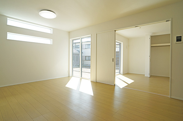 rO VvґA؂ȐlƉ߂Sقǂ