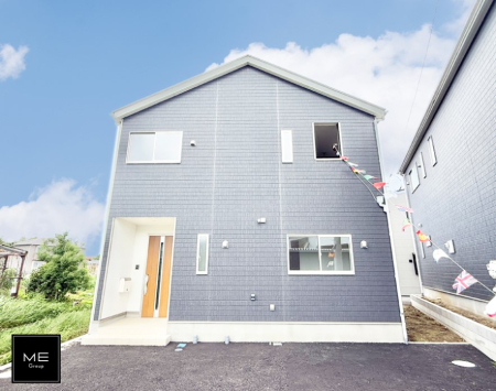 現地外観写真 外観■家族みんなが笑顔で過ごせる、安心感のある住まい