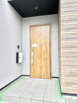 周辺環境 中学校 1400m 八王子市立石川中学校