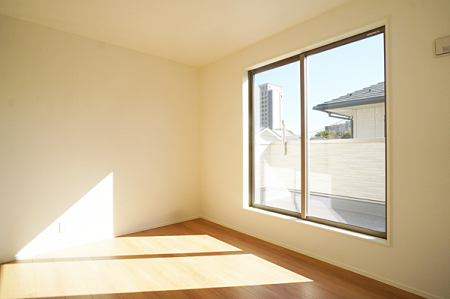 その他内観 内装■落ち着いた色合いのお部屋で穏やかな時間を楽しめます