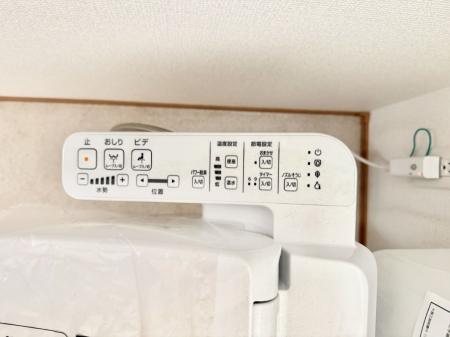 その他内観 設備■温水洗浄で快適、清潔感が保たれるシャワートイレ