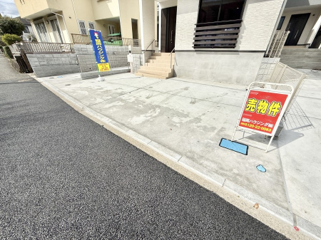  外観■快適な駐車スペースで安心