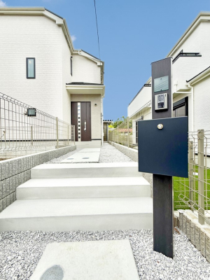 玄関 外観■ ここから始まる、笑顔あふれる毎日