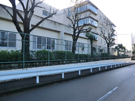 周辺環境 小学校 1000m 横浜市立小机小学校