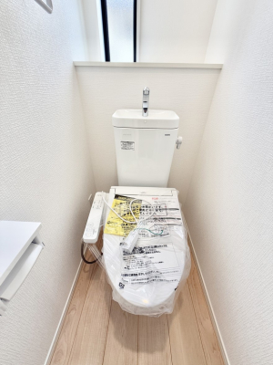 トイレ 内装■毎日使う場所だからこそ、清潔感溢れる空間