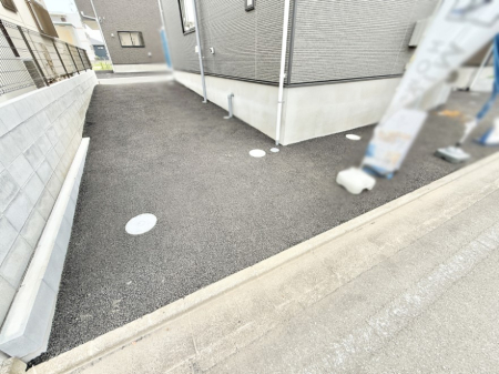  外観■毎日の駐車が快適に